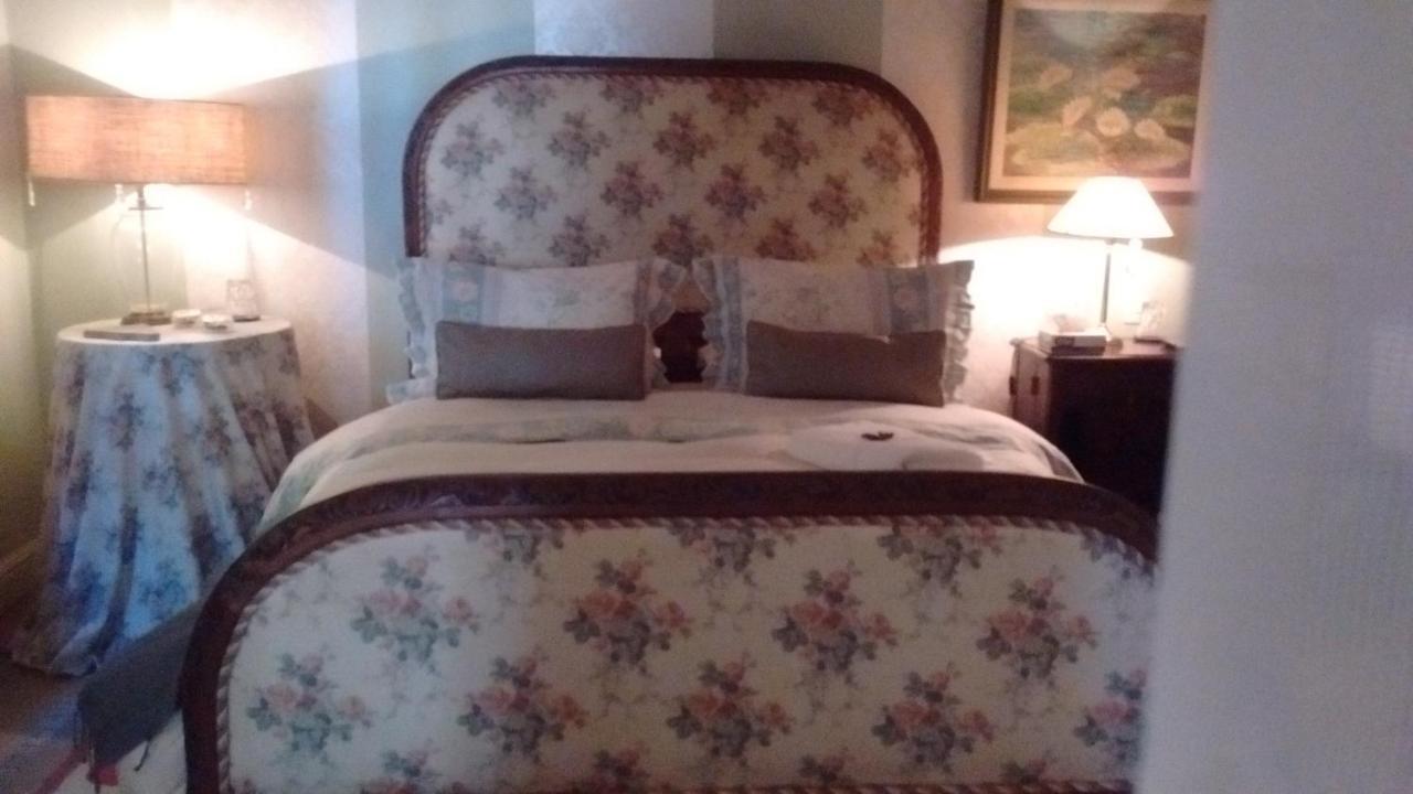 La Casona De Grace Bed & Breakfast Olivos Dış mekan fotoğraf