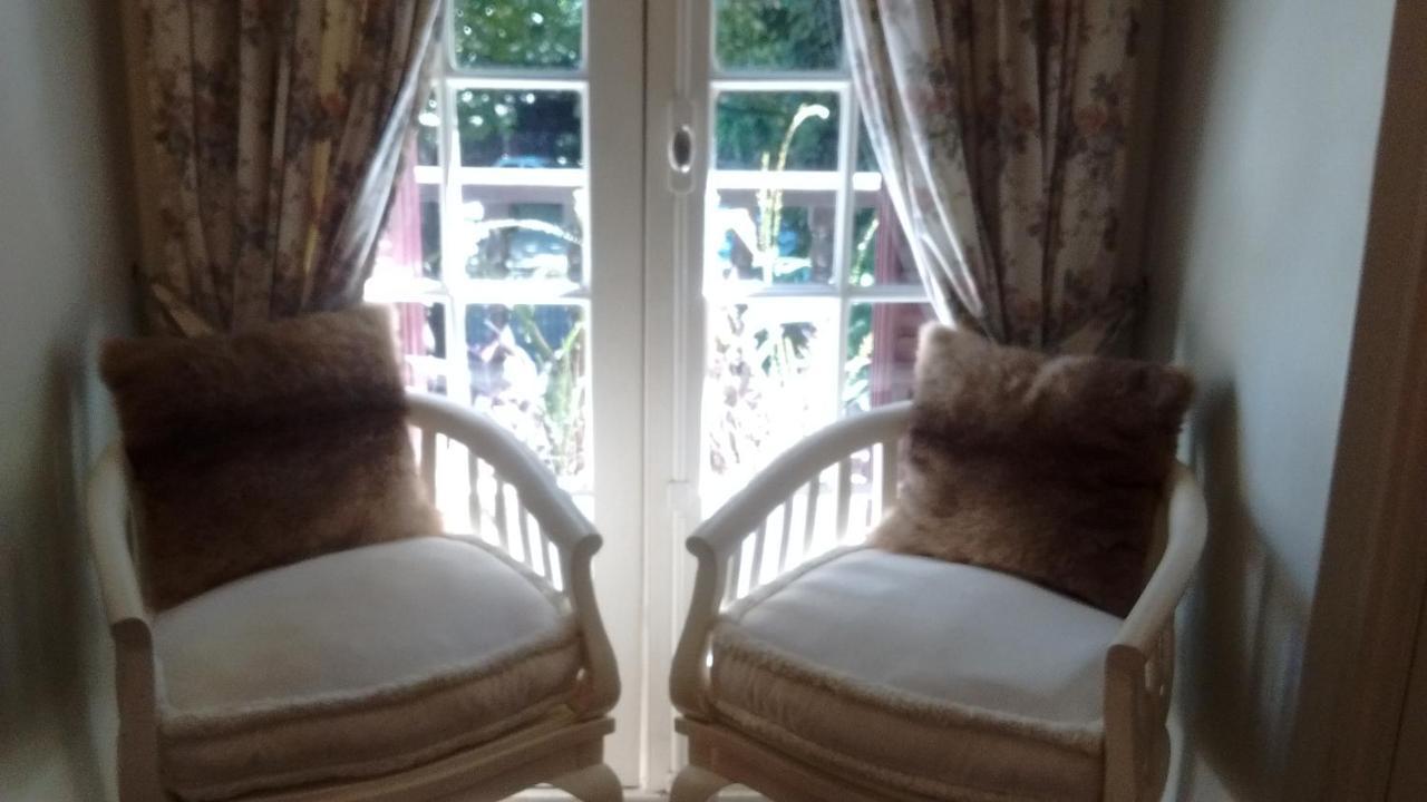 La Casona De Grace Bed & Breakfast Olivos Dış mekan fotoğraf