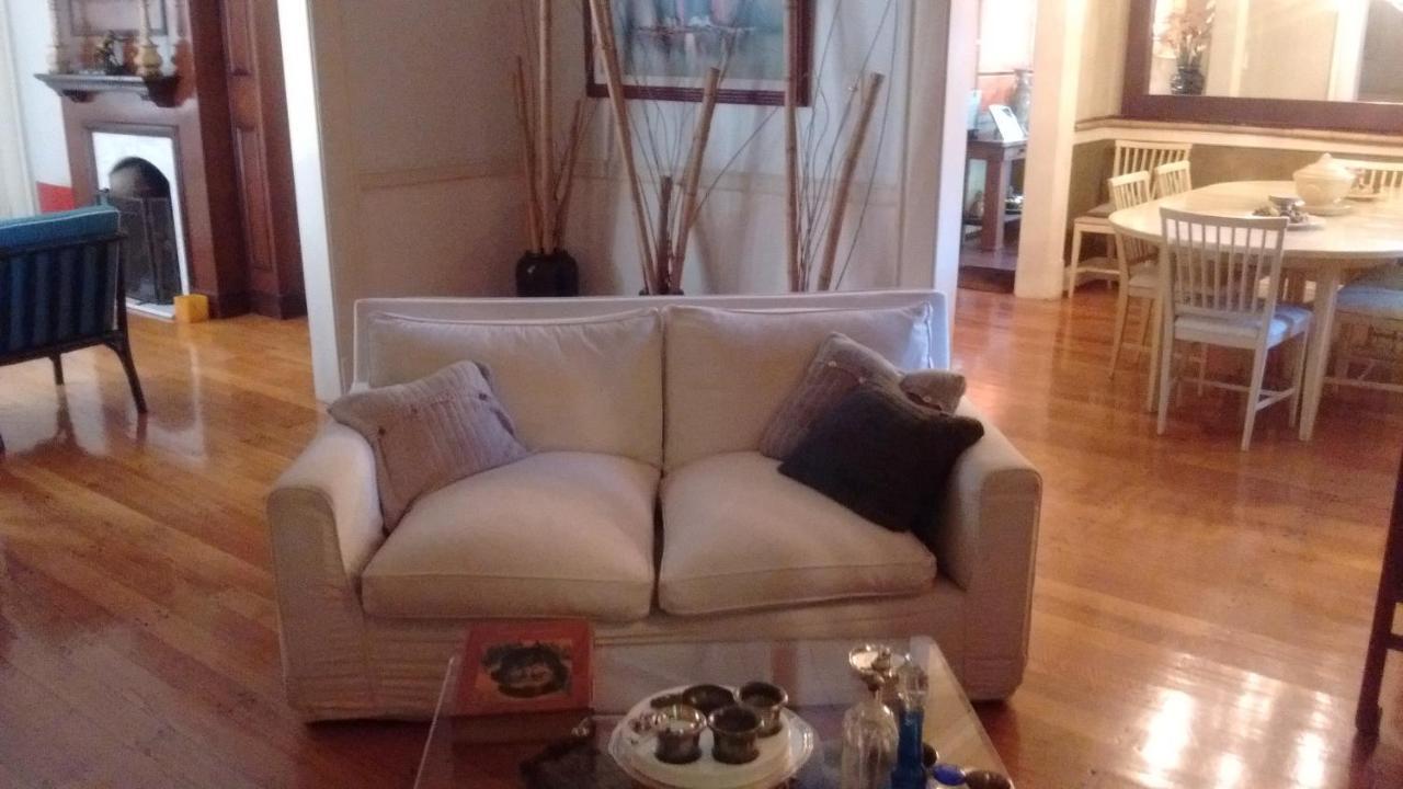 La Casona De Grace Bed & Breakfast Olivos Dış mekan fotoğraf