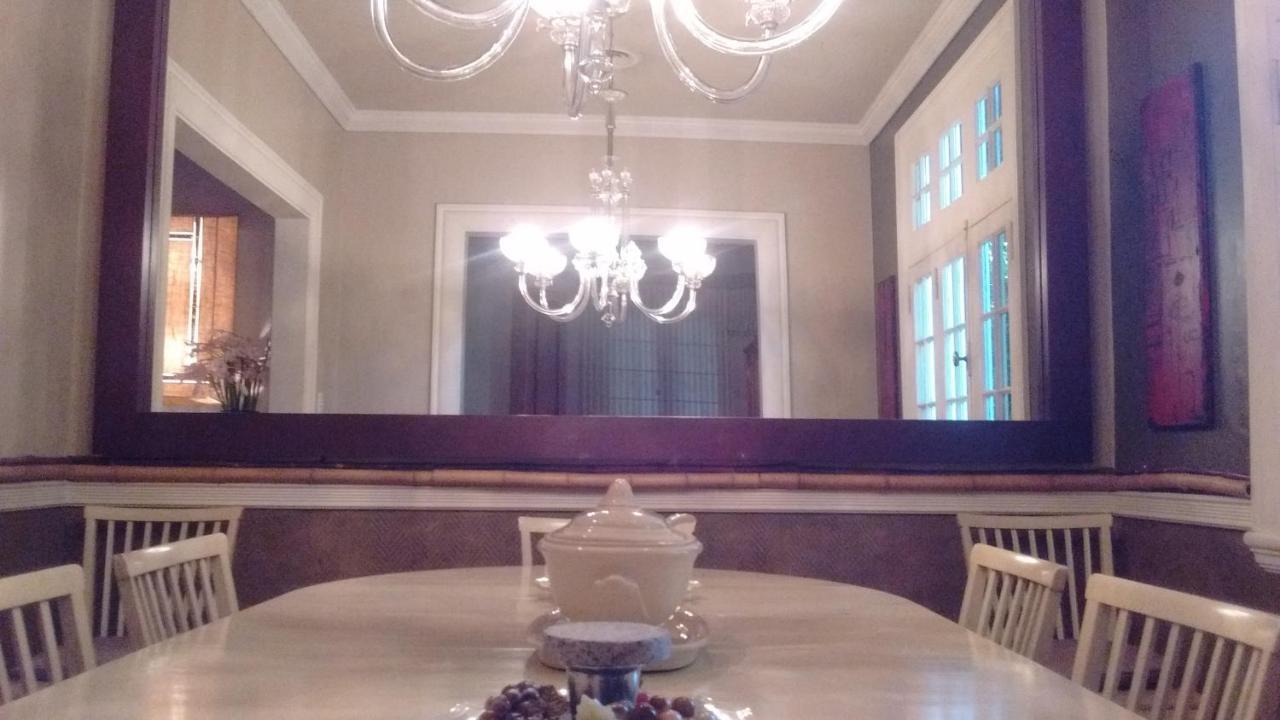 La Casona De Grace Bed & Breakfast Olivos Dış mekan fotoğraf