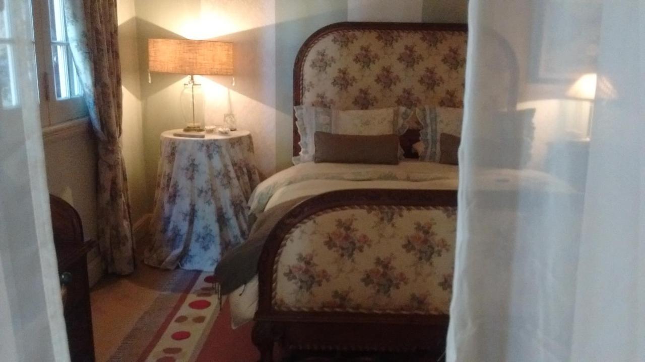La Casona De Grace Bed & Breakfast Olivos Dış mekan fotoğraf